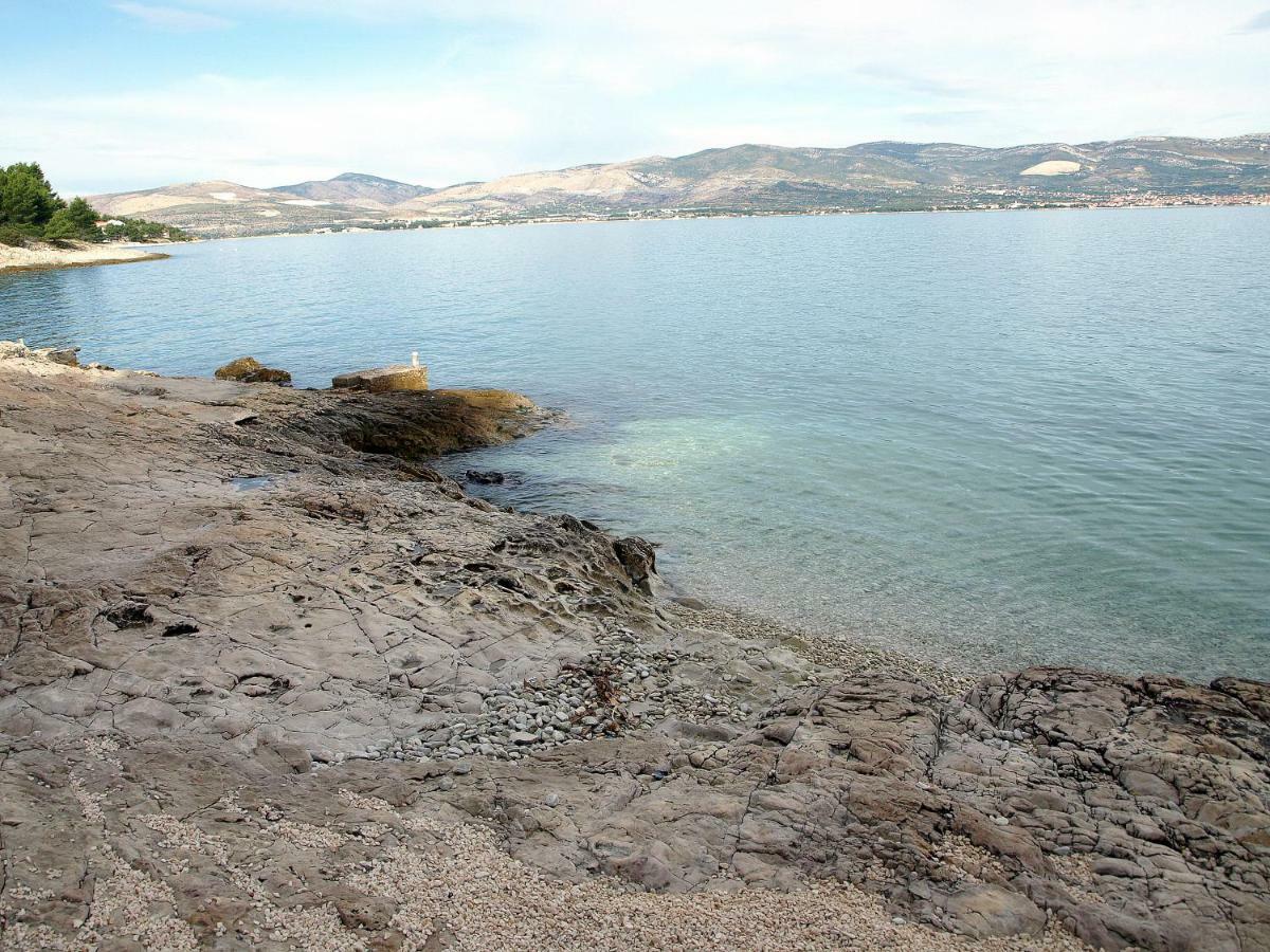 Apartments Ljilja Sea View Слатине Экстерьер фото